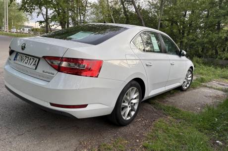 ox_skoda-superb-3