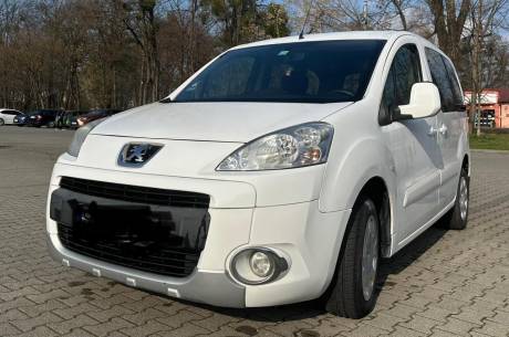 ox_sprzedam-peugeot-partner-tepee-2010-rok-1560-cm3-66-kw