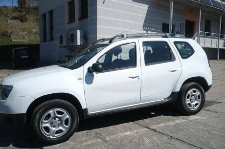 ox_sprzedam-dacia-duster-15-dci-laureate-4wd-2017r-niski-przebieg
