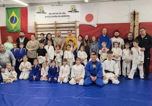 Mali sportowcy z Bielska-Białej z wizytą w Cieszynie